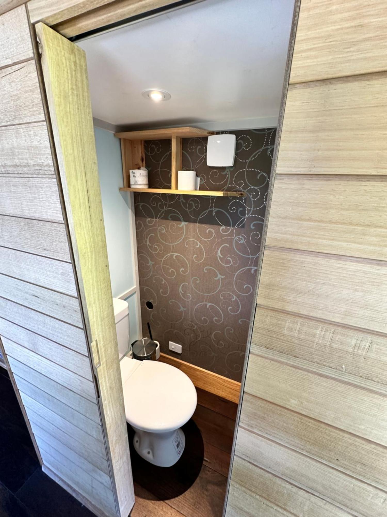 Ocean Breeze Tiny House - Ocean And Lake View มัลลาคูตา ภายนอก รูปภาพ