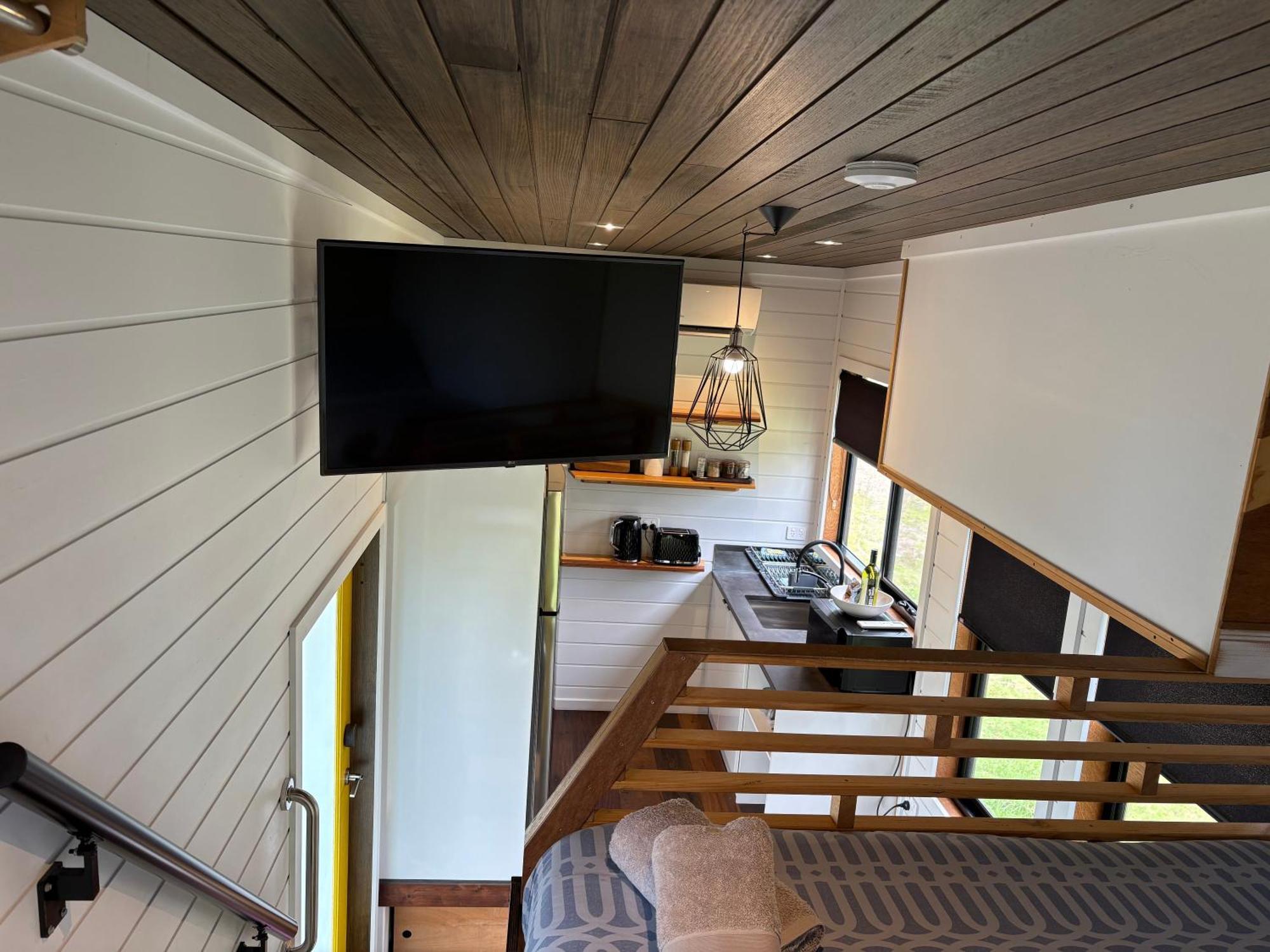 Ocean Breeze Tiny House - Ocean And Lake View มัลลาคูตา ภายนอก รูปภาพ
